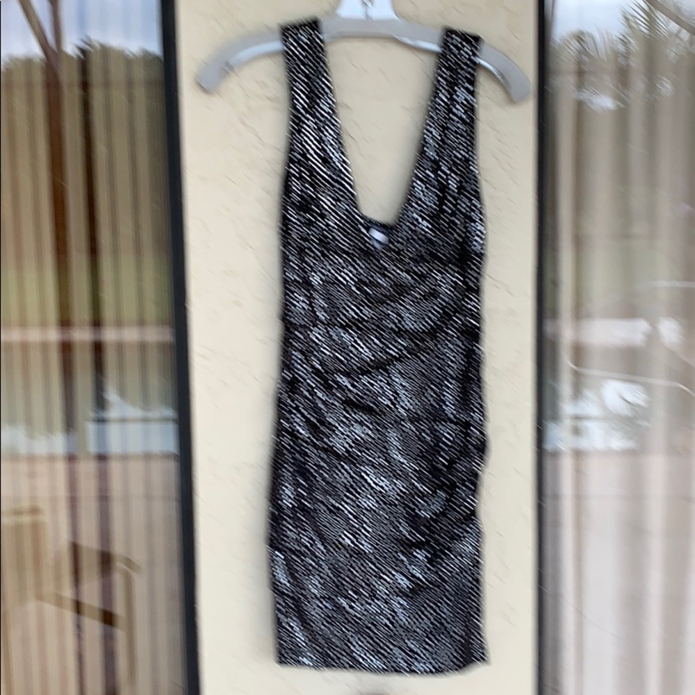 BNWT Fantastic NIKIBIKI dress